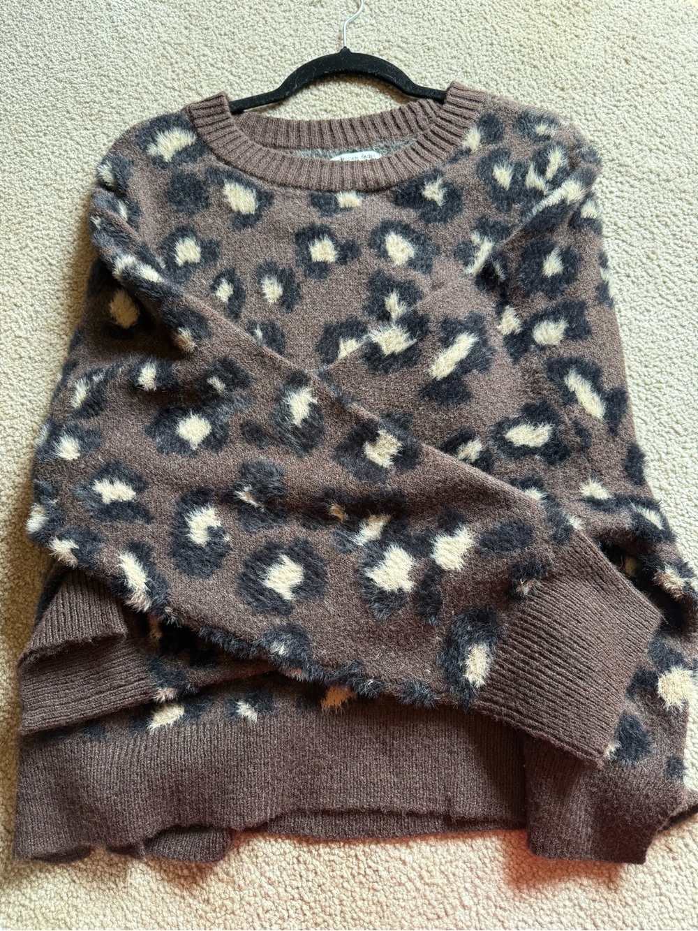 American eagle sweater